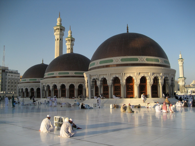 makkah Haram Upstairs.jpg (106553 bytes)